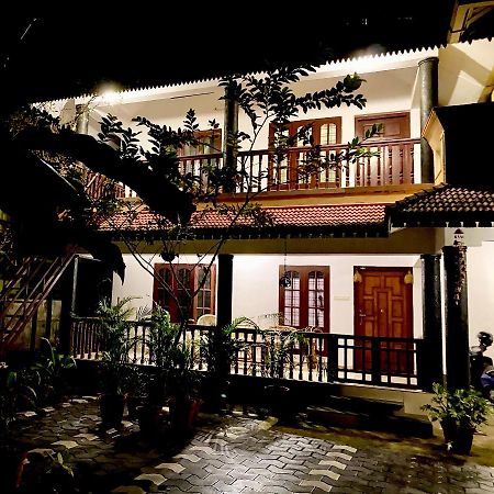 Tattwamasi Ayuryoga With Breakfast And Yoga Hotel Varkala Buitenkant foto
