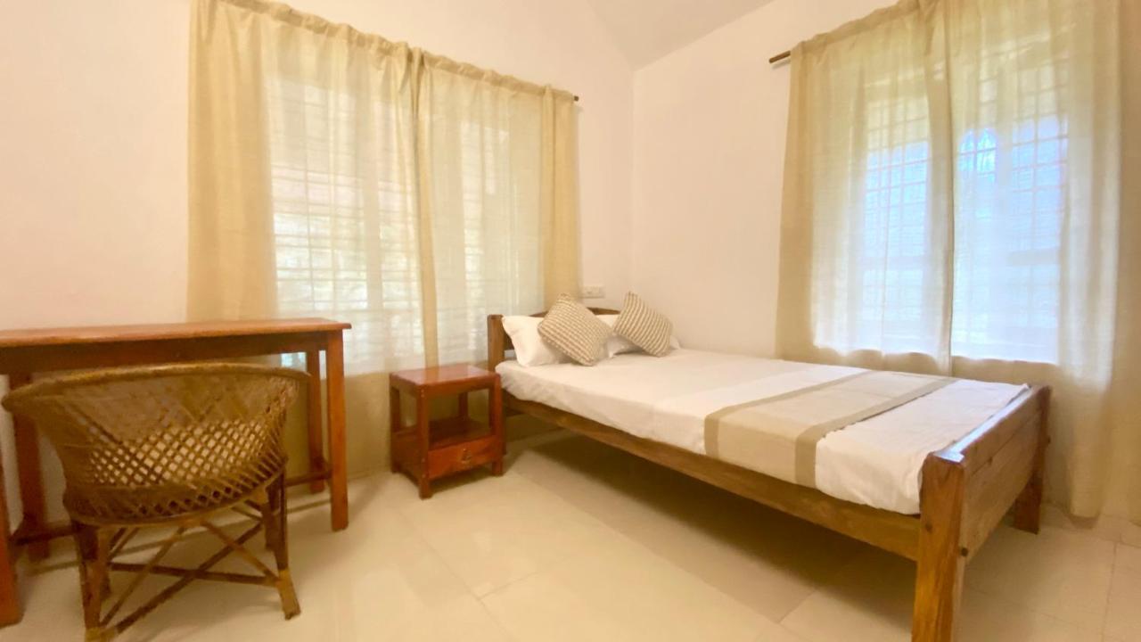 Tattwamasi Ayuryoga With Breakfast And Yoga Hotel Varkala Buitenkant foto