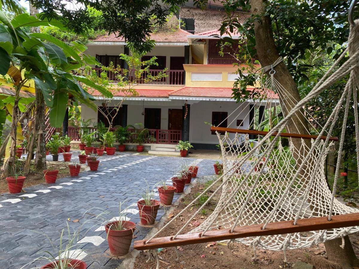 Tattwamasi Ayuryoga With Breakfast And Yoga Hotel Varkala Buitenkant foto